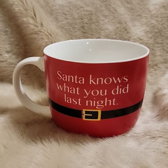 PFALTZGRAFF EVERYDAY "SANTA KNOWS WHAT YOU DID LAST NIGHT" RED COFFEE TEA MUG - Picture 1 of 5